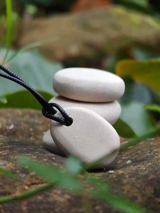 Stone ashes necklace set